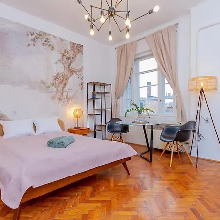 דירה Bright-nest Downtown Terrace Nw בודפשט