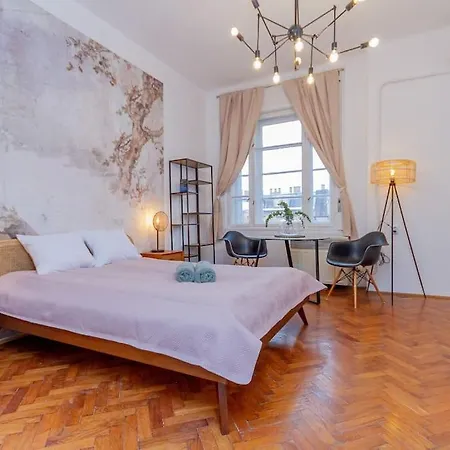 Bright-nest Downtown Terrace Nw בודפשט